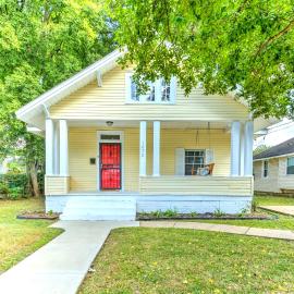 Memphis में, होटल Spacious 3BR Midtown Home - Sleeps 7 - Walkable to Dining & Attractions - Easy Access to Downtown