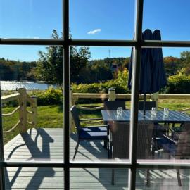 Harbor Bend House - River View in the Center of Town, hotel a Machias
