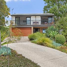 Port of Call - Port Willunga - C21 SouthCoast Holidays، فندق في Port Willunga