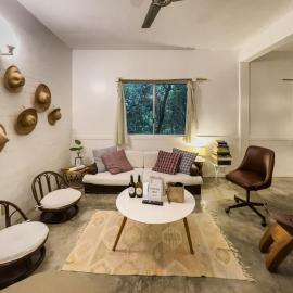 KAHILOM Nest Self-Service Home in Rainforest Nest with Kitchen - Monkeys, Bats, Pet Friendly with a Fee
