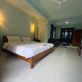 Riwai Root Bridge homestay, hotel in Mawlynnong
