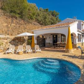 Finca Algarabia Competa by Ruralidays