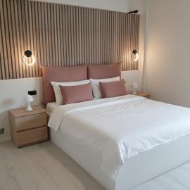 River Palace Suite