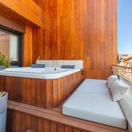 Apartamento com jacuzzi no centro de Gramado