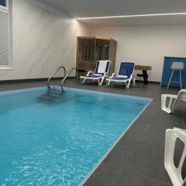Vacation Home Mo Star with Swimming pool and Sauna