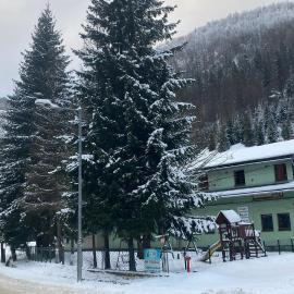 Penzión Borovica Stratená: Stratená şehrinde bir otel