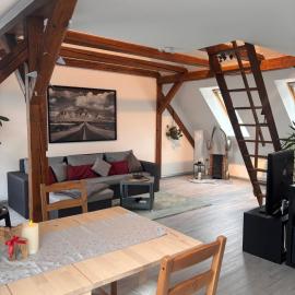 Apartment Waldzauber, hotel u gradu Cela-Melis