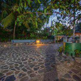 Lucky Villa