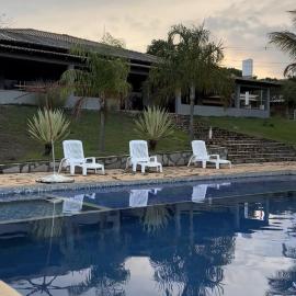 Rancho Bougainville, hotel di Alexânia