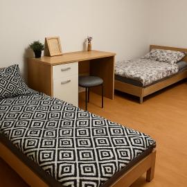 Pokoje pracownicze Zielona Góra, hotel in Skorka