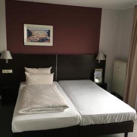 Sindel Living 2 single bett Zimmer in 3 star Hotel