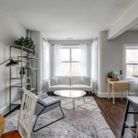 Calvert Cottage 3 - Perfect Location in Adams Morgan and Authentic Charm, hotel i Washington