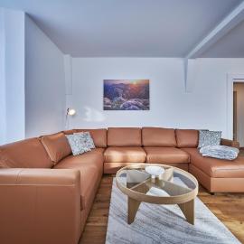 Bern 5, City Apartment, central, modern, spacious, hotel in Bern