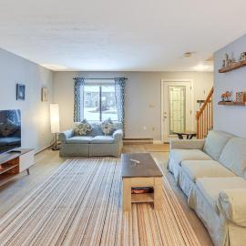 5 Mi to Loon Mountain Resort! Family Townhome, hotel a North Woodstock
