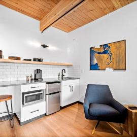 Uprise 4 Bridgewater Lofts, hotel en Spokane