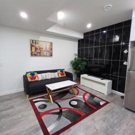 Haven Lodge, 2BR Brand New Basement Suite, hotel Calgaryben