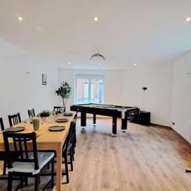 Spacieuse maison élégante pour 8 Personnes à Croix