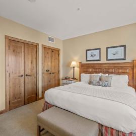 크레스티드 뷰트에 위치한 호텔 Comfortable King Hotel Room on the top Floor Best Location on the Mtn