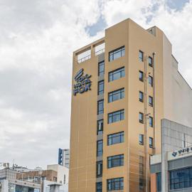 Hotel Fox Arthall – hotel w mieście Daegu
