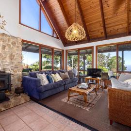 The Scarborough - Pet Friendly Bushland Retreat, Hotel in Scarborough