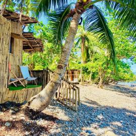 LV Beach Camp in Hinunangan, hotel sa Hinunangan