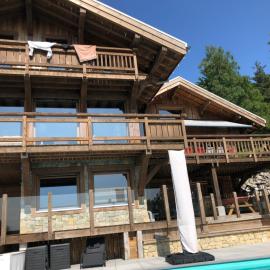 Chalet spa sous la roche