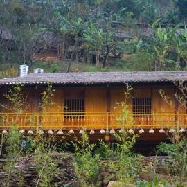 Hà Giang Homestay & Jungle Trekking Du Già National Park, hotel in Bản Kep