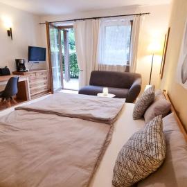 Schoenes 1 Zimmer, Sauna, Nationalpark, Free Parking, khách sạn ở Lindberg