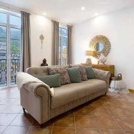 House Bali Furnas
