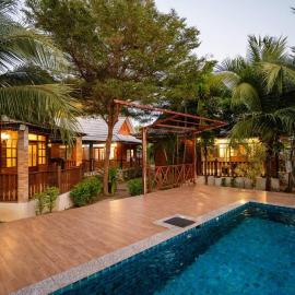 บ้านกูรูรีสอร์ท, hotel in Ban Nam Phrae