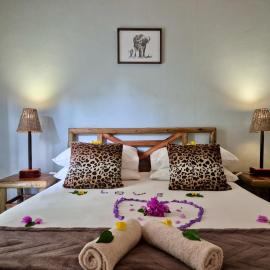 Buffalo Thorn Bed & Breakfast