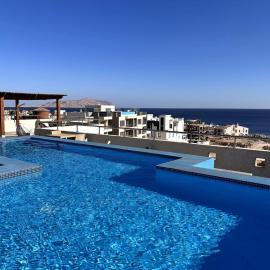 Royal Residence 4bedroom Duplex with Sea and Pool View