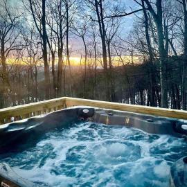Apple Mountain Retreat at Shenandoah National Park, ξενοδοχείο σε Apple Mountain Lake