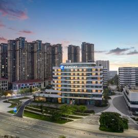 Holiday Inn Express Neijiang High-Tech Zone by IHG, hotel en Neijiang