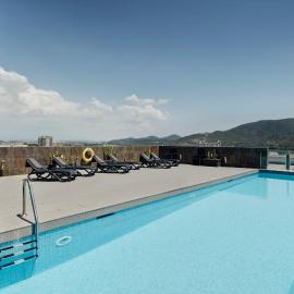 몬트카다 이 레익사크에 위치한 호텔 Sercotel Ciutat de Montcada