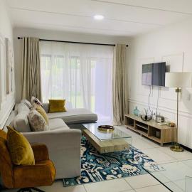 2 Bed 2 Bath Private Garden Apartment, hotel v destinácii Fourways