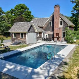 Private Pool and Close to Marconi Beach, hotel en Wellfleet