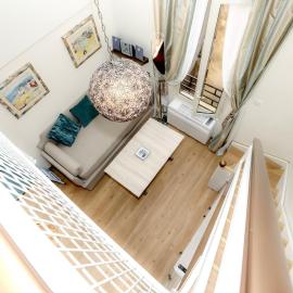Loft Moderne - À Deux Pas de Monte-Carlo, hotel in Roquebrune-Cap-Martin