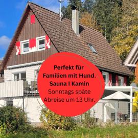 Ferienhaus Hirschle | Sauna | Hunde | Zaun, hotel in Alpirsbach