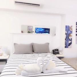 aeon condon studio unit