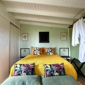 Cosy place with sea view