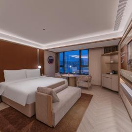 Crystal Shanghai Minhang Huashan University Ziduoyuan Hotel桔子水晶上海闵行华师大紫竹园酒店, hotell i Shanghai