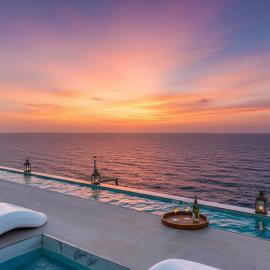 Exclusive Seafront Villa,Private Pool,Gym,BBQ、エル・トロのホテル