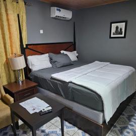 elevation lodge imatt, hótel í Freetown
