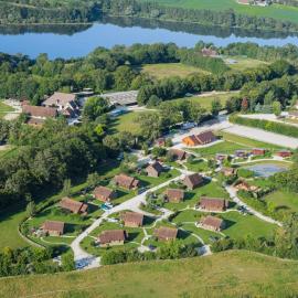 SAS Le Hameau des Grilles, hôtel à Saint-Fargeau
