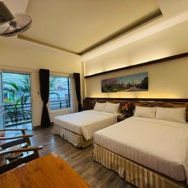 TUK Villa Hotel, hotel u gradu Da Thanh
