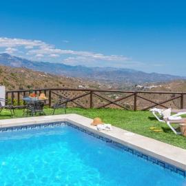 Casa Los Limones El Borge by Ruralidays: Borge'de bir otel