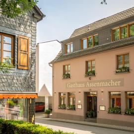Gasthaus Assenmacher: Altenahr şehrinde bir otel