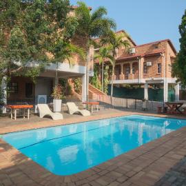 King's Palace Self Catering Apartments, hotel in St Lucia