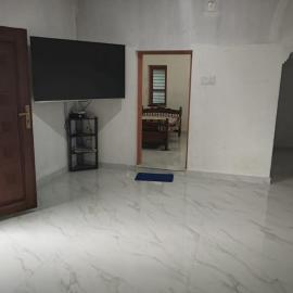 AjsHOME, hotel Suchindram városában